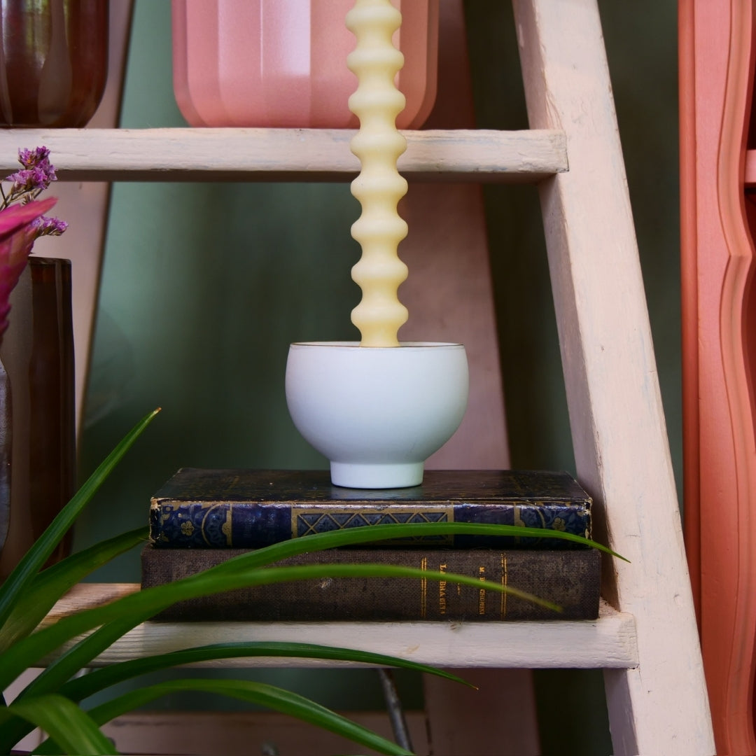 RÄDER – Bougeoir “Boule” en porcelaine blanche