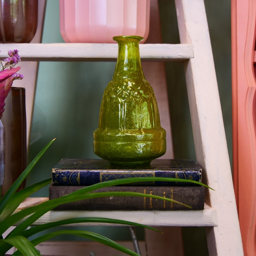 MADAM STOLTZ – Vase en verre vert à relief