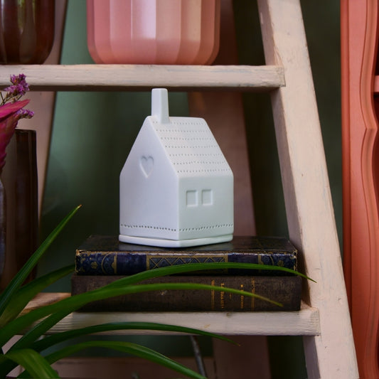 RÄDER – Photophore maison cœur en porcelaine blanche