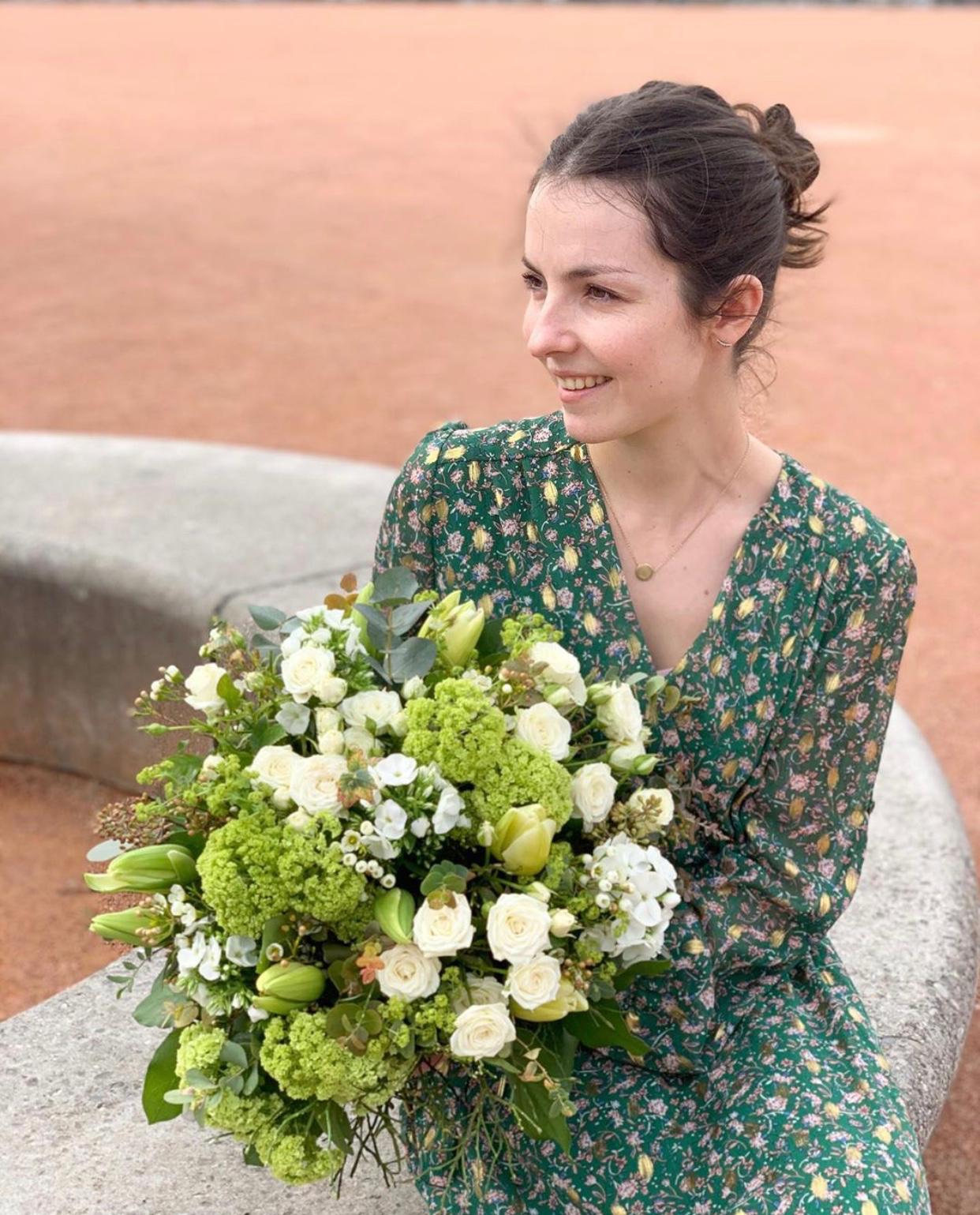 MYOSOTIS - Bouquet de fleurs fraîches - Blanc & vert